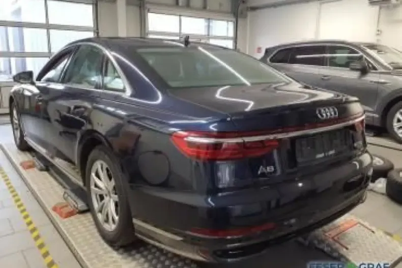 Audi A8 din 2023 cu 40.500 km - oferta AUD178971 - foto 4