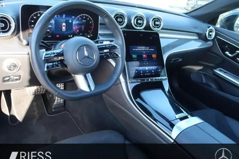 Mercedes-Benz CLE 200 din 2024 cu 14.673 km - oferta MER178972 - foto 4