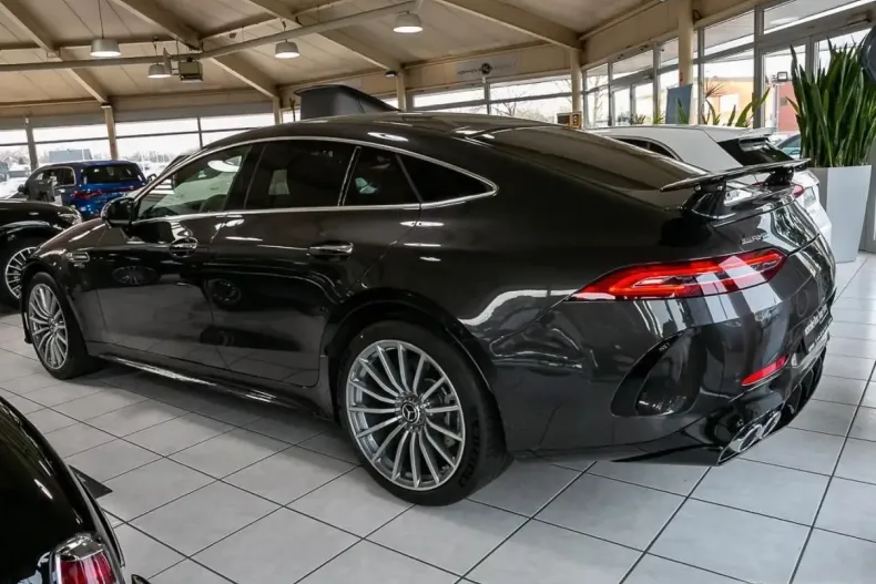 Mercedes-Benz AMG GT (Clasa GT) din 2023 cu 7.998 km - oferta MER178973 - foto 2