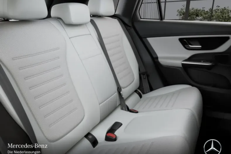 Mercedes-Benz GLC 220 din 2022 cu 35.178 km - oferta MER178975 - foto 10