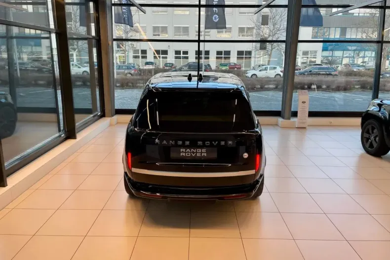 Land Rover Range Rover din 2024 cu 9.412 km - oferta LAN178977 - foto 8