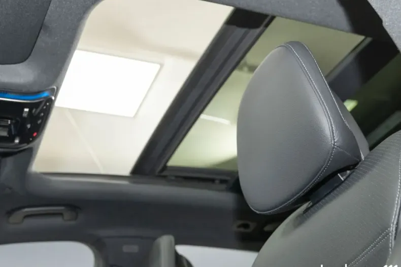 Mercedes-Benz GLC 300 din 2024 cu 21.247 km - oferta MER178986 - foto 14