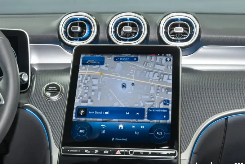 Mercedes-Benz GLC 300 din 2024 cu 21.247 km - oferta MER178986 - foto 24