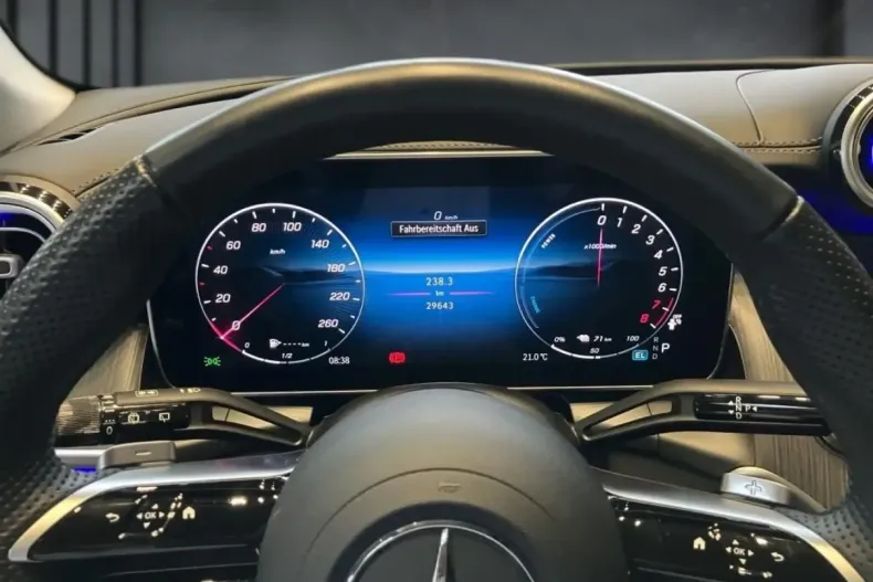 Mercedes-Benz GLC 300 din 2024 cu 39.566 km - oferta MER178987 - foto 7