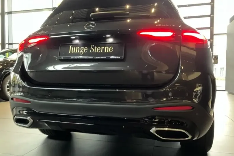 Mercedes-Benz GLC 300 din 2024 cu 39.566 km - oferta MER178987 - foto 11