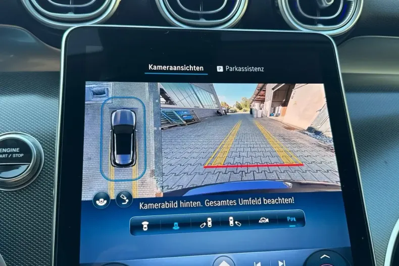 Mercedes-Benz GLC 300 din 2025 cu 13.699 km - oferta MER178988 - foto 15