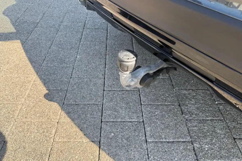 Mercedes-Benz GLC 300 din 2024 cu 51.900 km - oferta MER178990 - foto 9