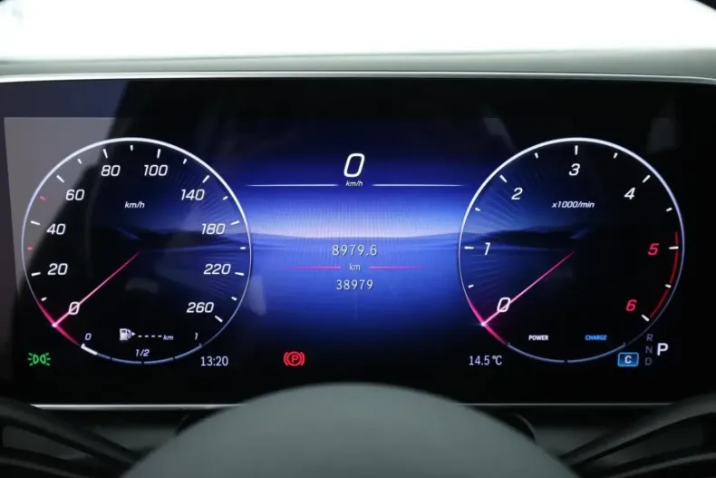 Mercedes-Benz GLC 300 din 2025 cu 39.153 km - oferta MER178991 - foto 12