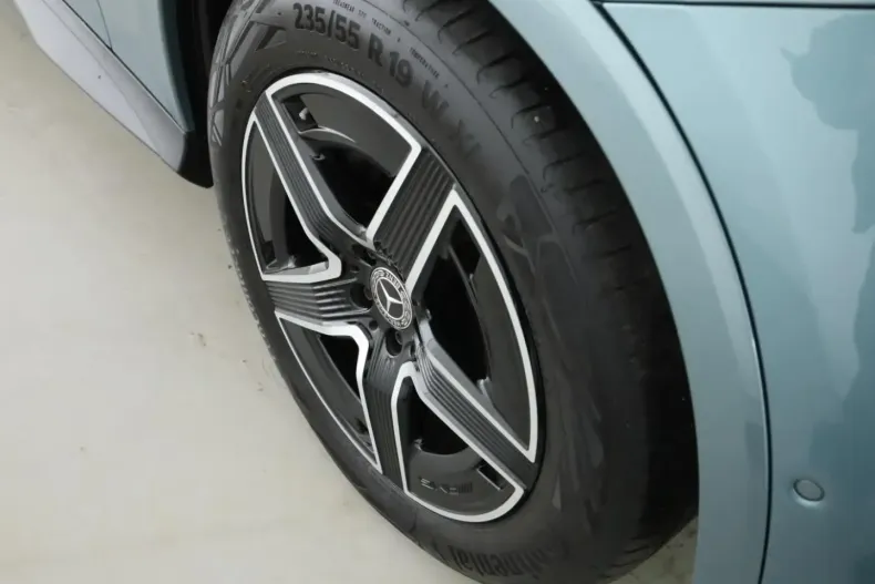 Mercedes-Benz GLC 300 din 2025 cu 39.153 km - oferta MER178991 - foto 21