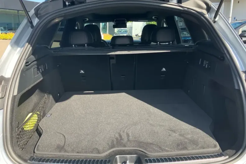 Mercedes-Benz GLC 300 din 2024 cu 60.000 km - oferta MER178992 - foto 14