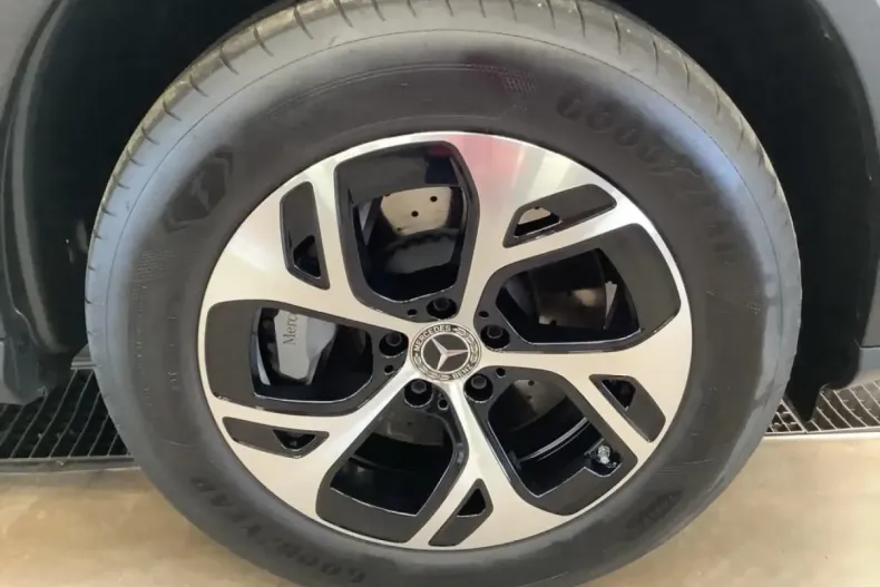 Mercedes-Benz GLC 300 din 2024 cu 22.903 km - oferta MER178997 - foto 6