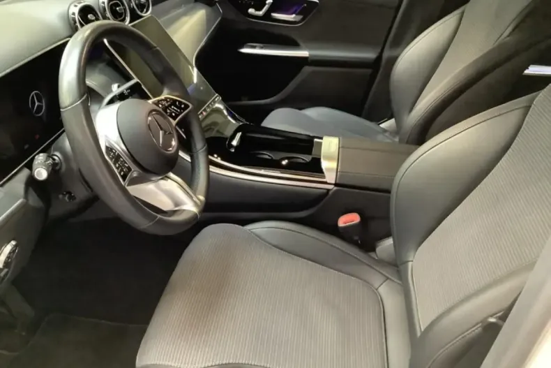 Mercedes-Benz GLC 300 din 2024 cu 22.903 km - oferta MER178997 - foto 8