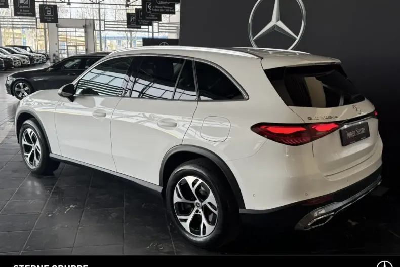 Mercedes-Benz GLC 300 din 2024 cu 37.272 km - oferta MER178999 - foto 4