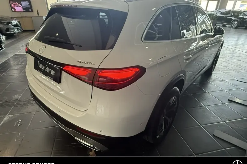 Mercedes-Benz GLC 300 din 2024 cu 37.272 km - oferta MER178999 - foto 7