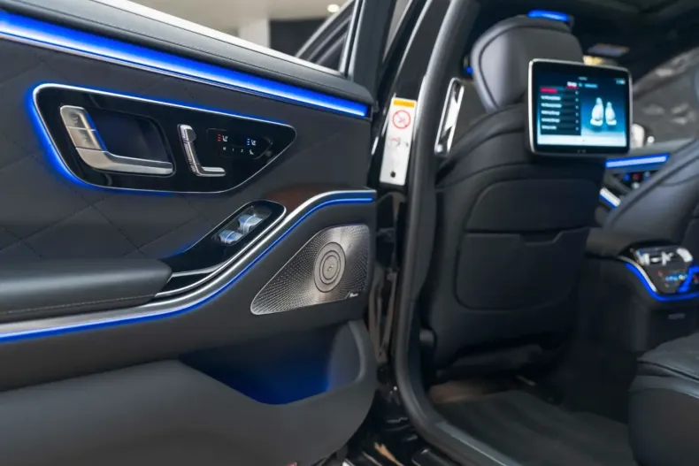 Mercedes-Benz S 450 (Clasa S) din 2025 cu 30.000 km - oferta MER179005 - foto 12