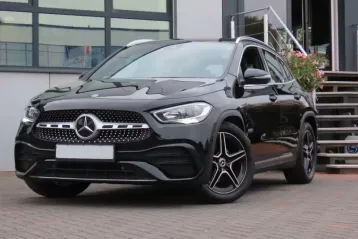 Mercedes-Benz GLA 200 din 2021 - oferta MER179007