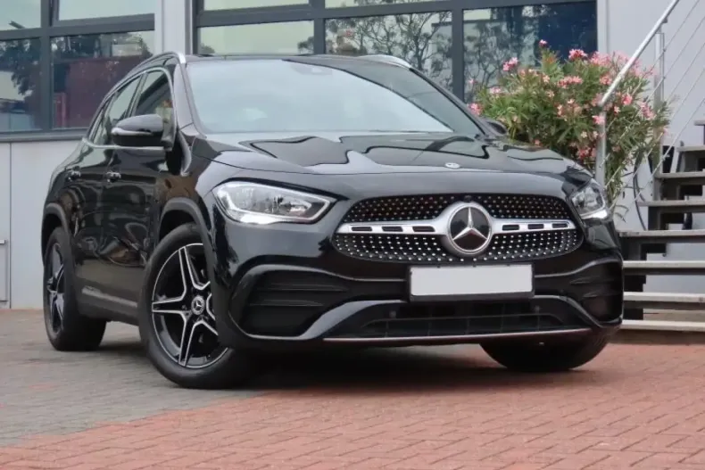 Mercedes-Benz GLA 200 (Clasa GLA) din 2021 cu 53.608 km - oferta MER179007 - foto 5