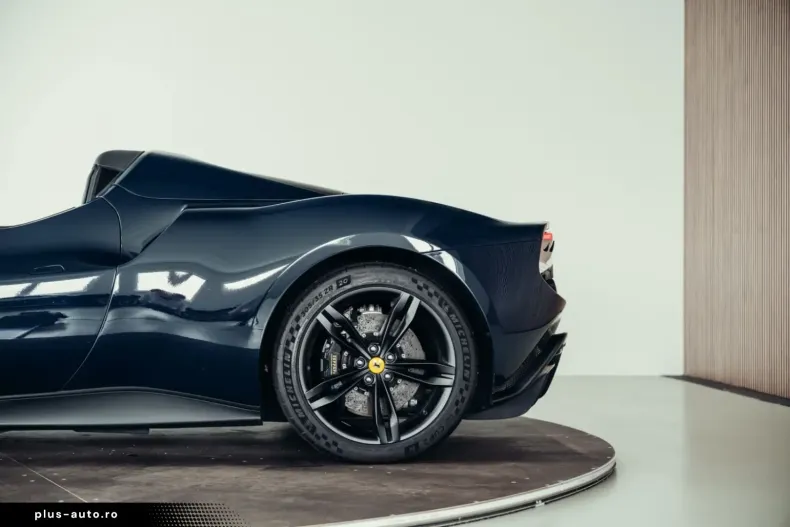 Ferrari 296 GTS din 2024 cu 8.479 km - oferta FER179009 - foto 8