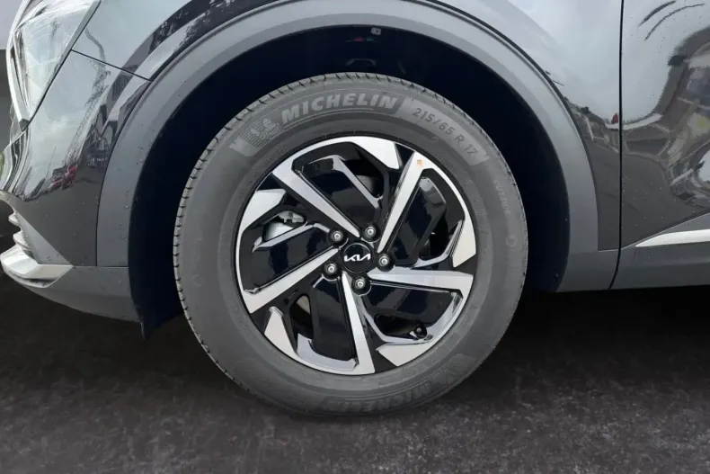 Kia Sportage din 2024 cu 5.900 km - oferta KIA179010 - foto 9