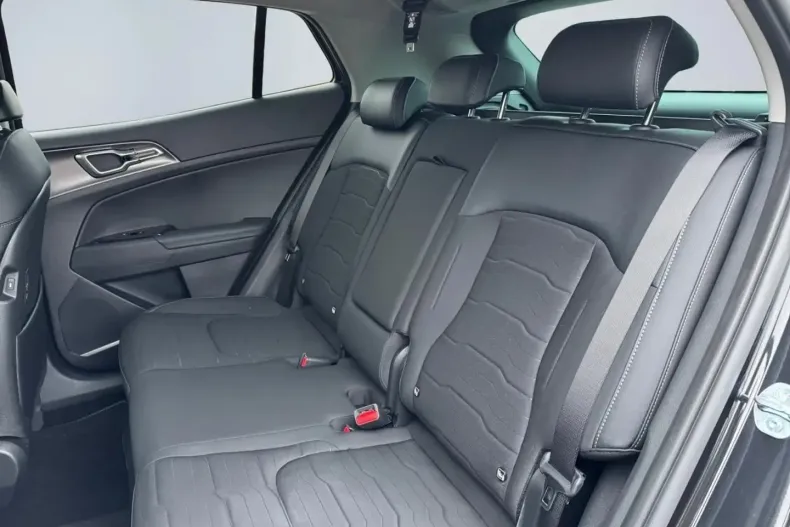 Kia Sportage din 2024 cu 5.900 km - oferta KIA179010 - foto 15