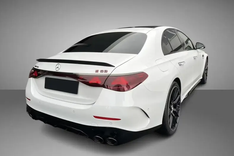 Mercedes-Benz E 53 AMG din 2025 cu 12.700 km - oferta MER179020 - foto 3