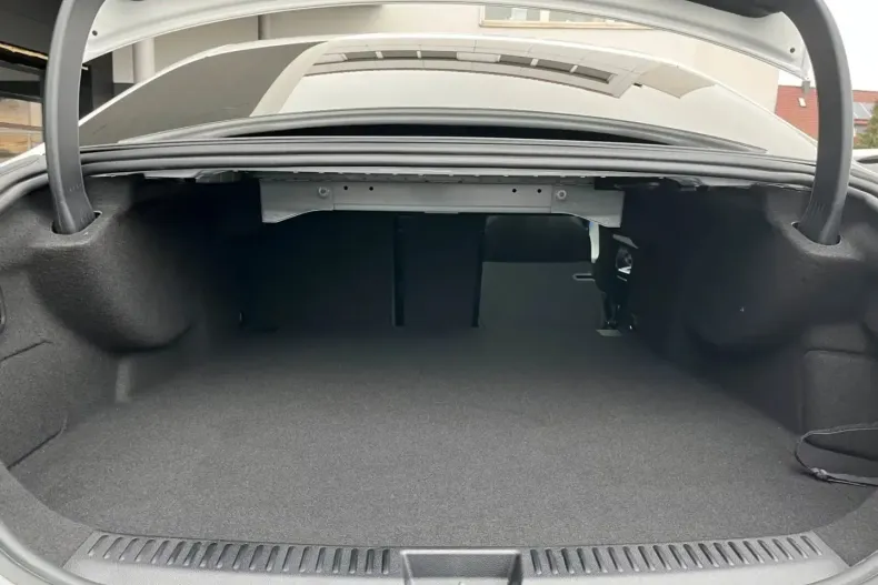 Mercedes-Benz E 53 AMG din 2025 cu 12.700 km - oferta MER179020 - foto 16