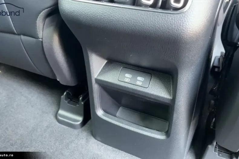 BYD SEAL U din 2025 cu 9.990 km - oferta BYD179021 - foto 31