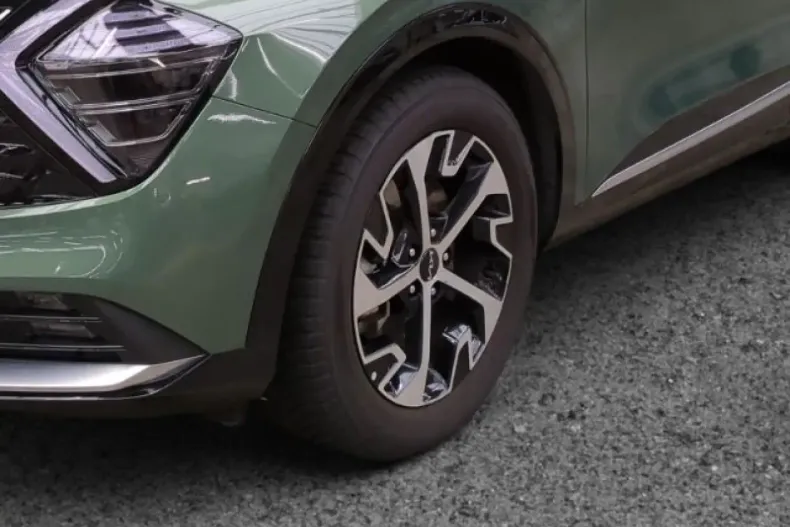 Kia Sportage din 2025 cu 20.607 km - oferta KIA179022 - foto 3