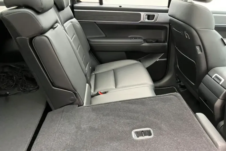 Hyundai SANTA FE din 2025 cu 7.200 km - oferta HYU179038 - foto 9