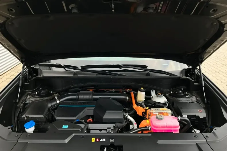 Hyundai SANTA FE din 2025 cu 7.200 km - oferta HYU179038 - foto 11