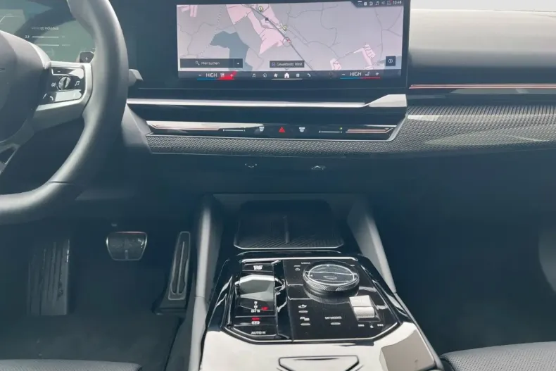 BMW 530 din 2025 cu 23.500 km - oferta BMW179049 - foto 14