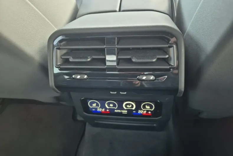 BMW 530 din 2024 cu 29.993 km - oferta BMW179051 - foto 18