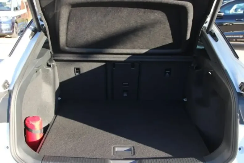 Volkswagen ID.5 din 2023 cu 31.491 km - oferta VOL179055 - foto 10