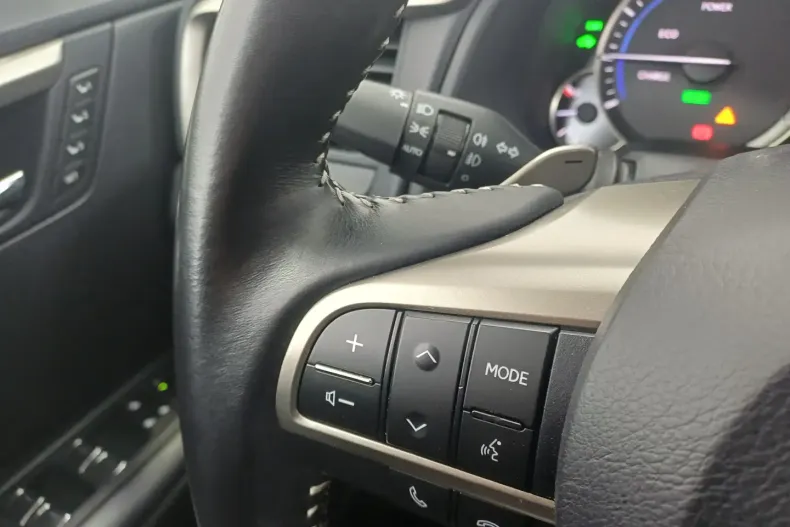 Lexus RX 450 din 2022 cu 55.922 km - oferta LEX179056 - foto 13