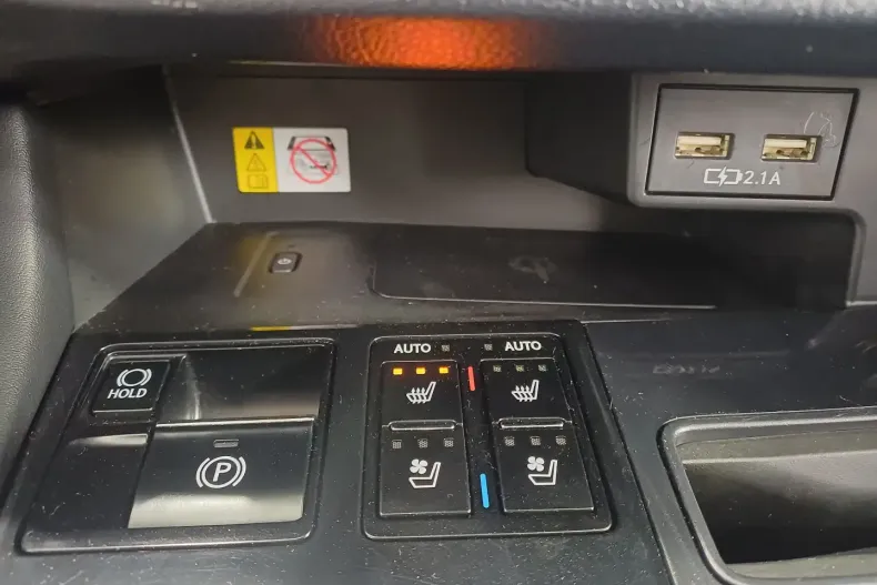 Lexus RX 450 din 2022 cu 55.922 km - oferta LEX179056 - foto 31