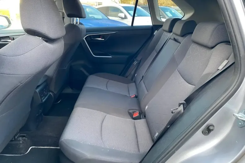 Toyota RAV4 din 2021 cu 119.765 km - oferta TOY179057 - foto 3