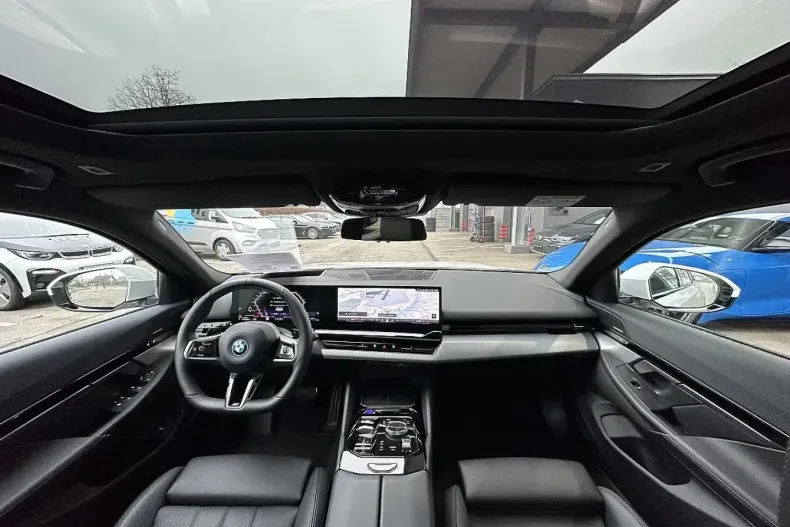 BMW 530 din 2025 cu 15.350 km - oferta BMW179058 - foto 24