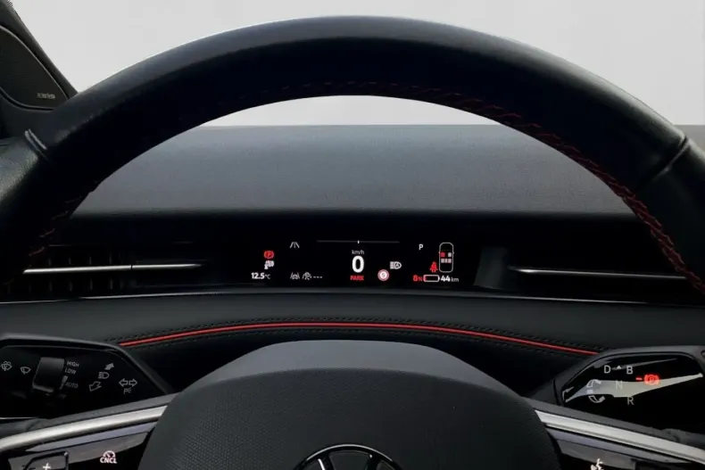 Volkswagen ID.7 din 2025 cu 15.768 km - oferta VOL179060 - foto 9