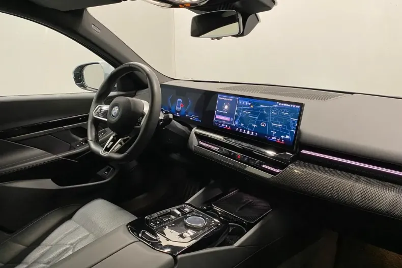 BMW 530 din 2024 cu 27.476 km - oferta BMW179061 - foto 17