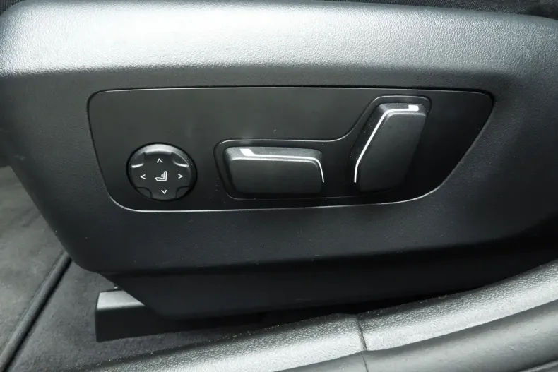 BMW 530 din 2025 cu 26.000 km - oferta BMW179066 - foto 23