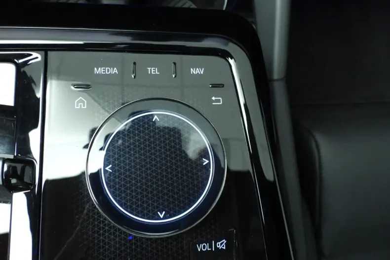 BMW 530 din 2025 cu 26.000 km - oferta BMW179066 - foto 32