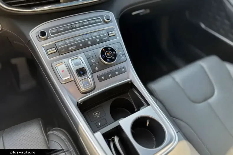 Hyundai SANTA FE din 2023 cu 59.999 km - oferta HYU179071 - foto 7