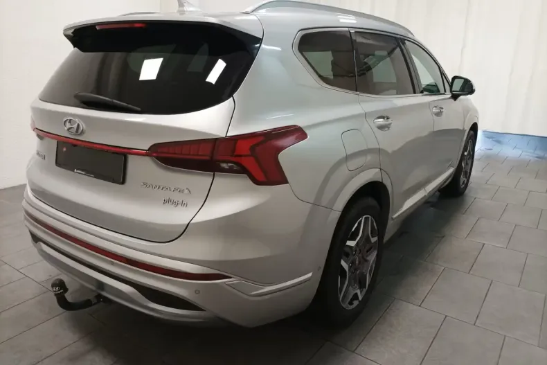 Hyundai SANTA FE din 2023 cu 65.216 km - oferta HYU179076 - foto 3