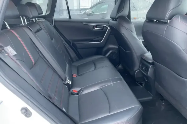 Toyota RAV4 din 2021 cu 44.620 km - oferta TOY179082 - foto 11