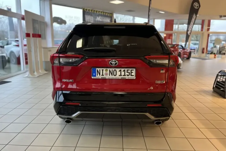 Toyota RAV4 din 2024 cu 9.762 km - oferta TOY179085 - foto 6