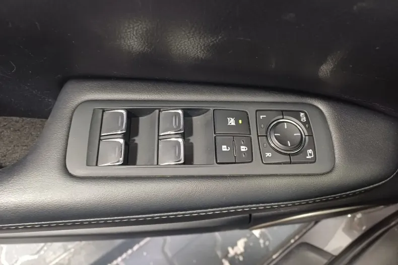 Lexus RX 450 din 2022 cu 50.455 km - oferta LEX179087 - foto 9