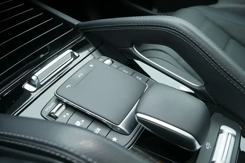 Mercedes-Benz GLE 400 din 2024 cu 53.926 km - oferta MER179091 - foto 11