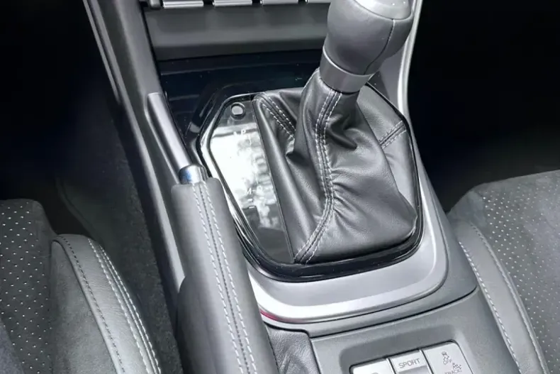 Toyota GR86 din 2023 cu 4.503 km - oferta TOY179095 - foto 17