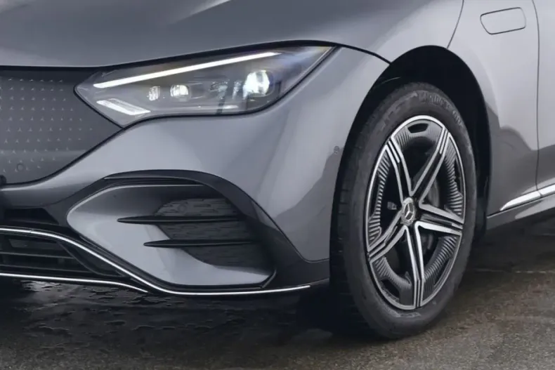 Mercedes-Benz EQE din 2024 cu 4.934 km - oferta MER179098 - foto 3