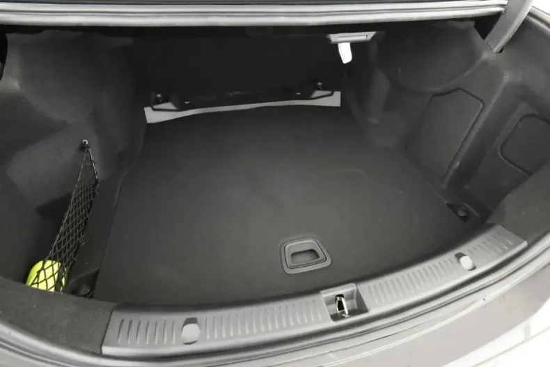 Mercedes-Benz E 450 din 2021 cu 19.386 km - oferta MER179102 - foto 22